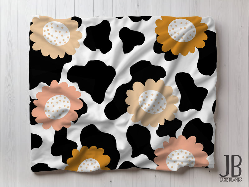 Flower Cow Print Plush Blanket