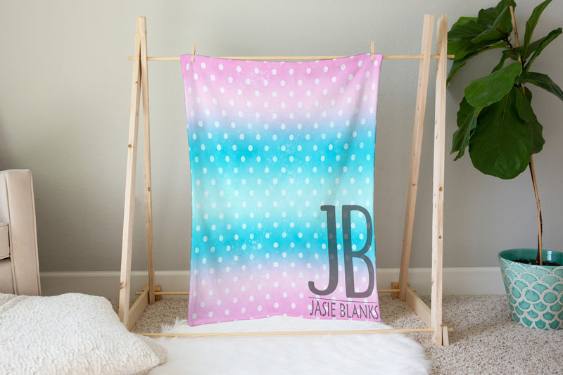 Gradient Polkadot Plush Blanket