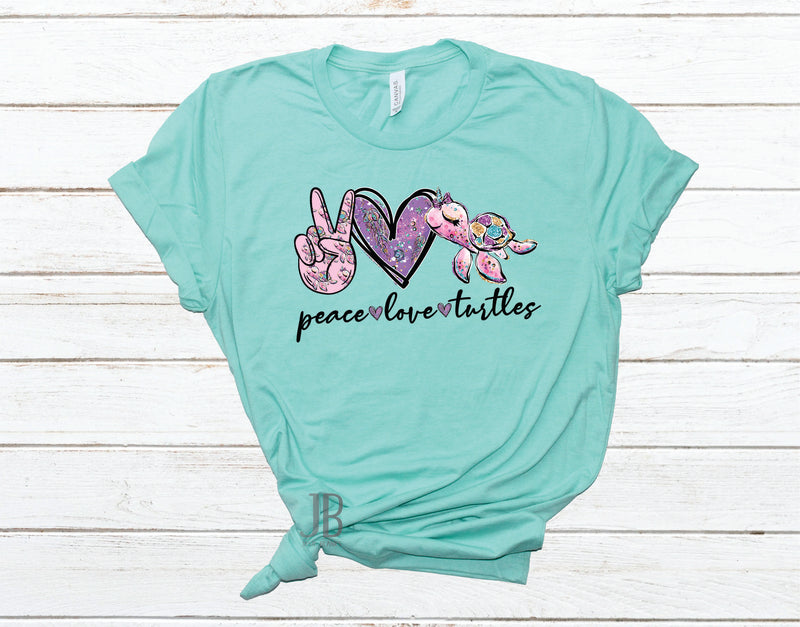 peace love turtles - Graphic Tee